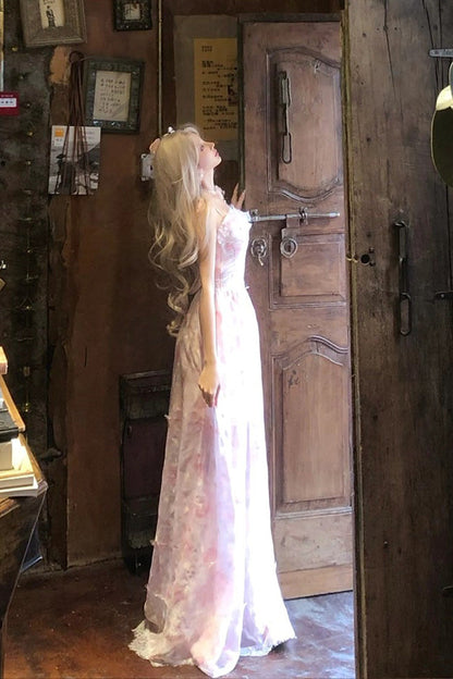 Vintage Style Dress with a Modern Fit