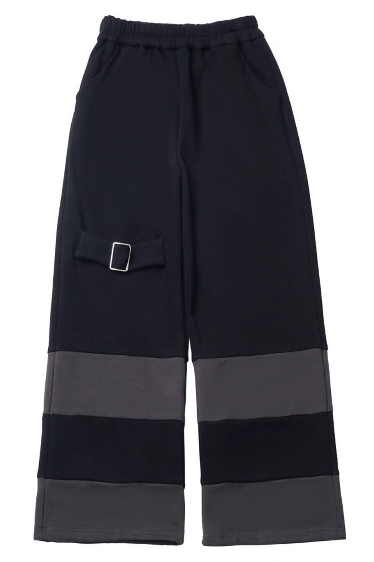 Effortlessly Elegant Pants with a Timeless Design