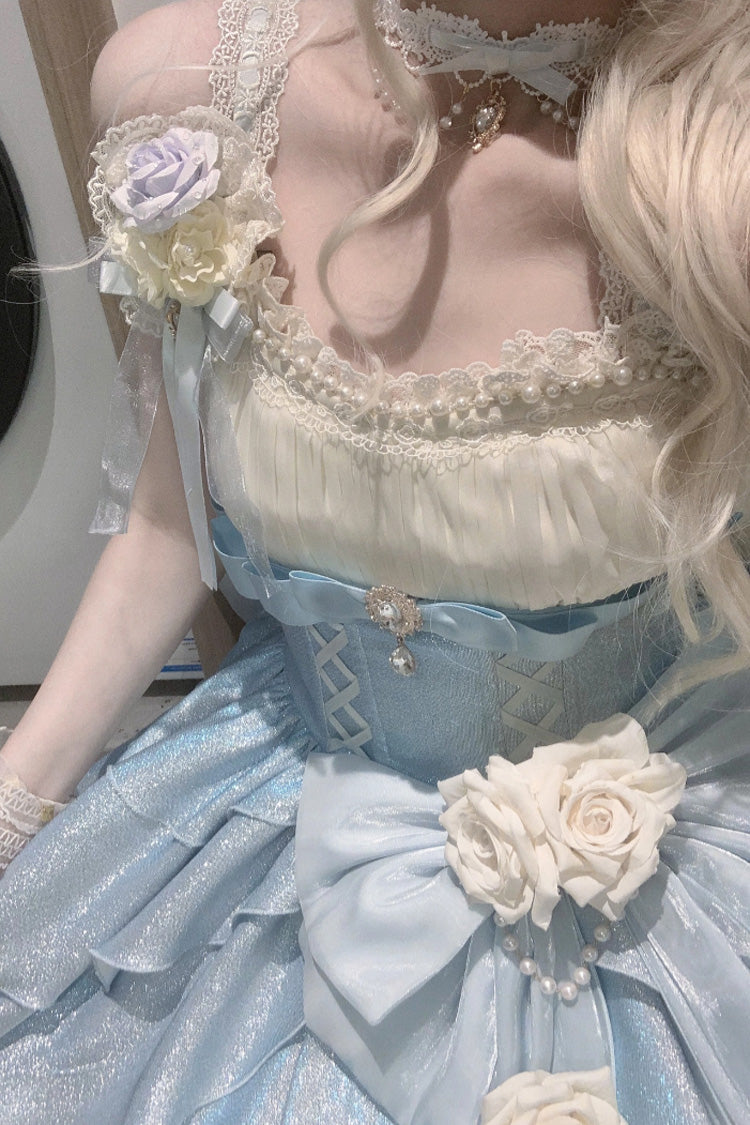 Finely Styled Dress with a Classic Vintage Look