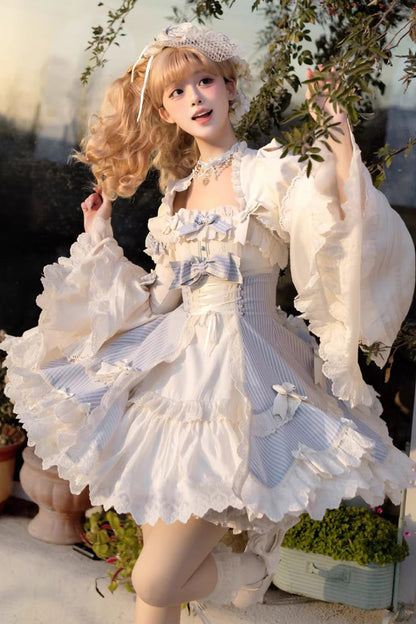 Vintage Style Dress with a Modern Fit