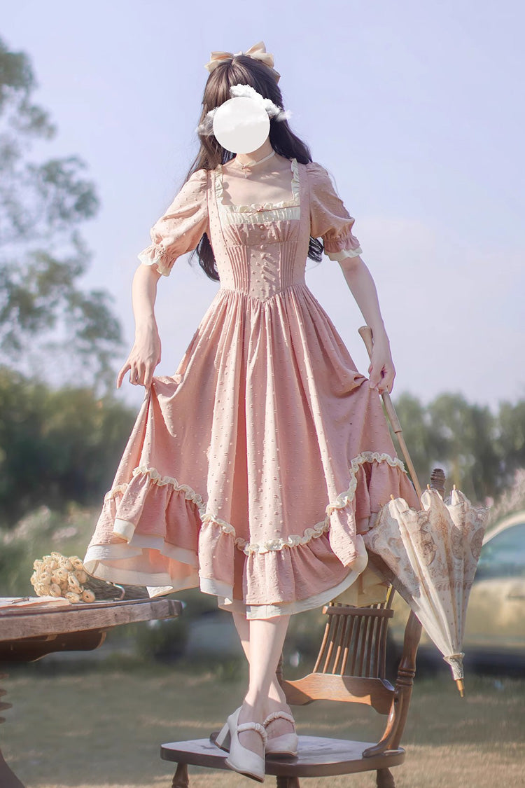 Vintage Style Dress with a Modern Fit