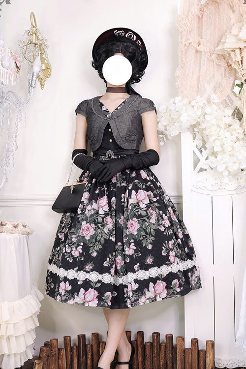 Beautifully Finished Dress in a Timeless Design