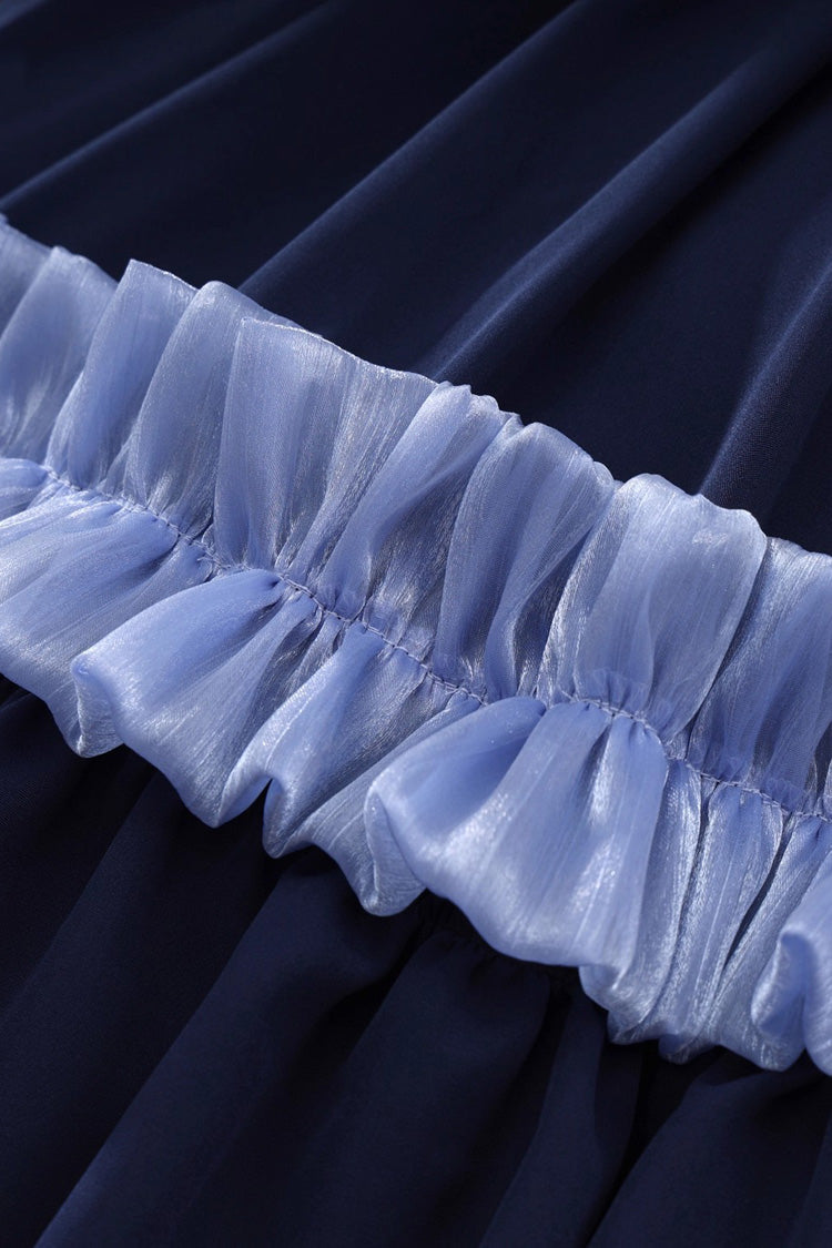 Effortlessly Elegant Garment with a Timeless Design