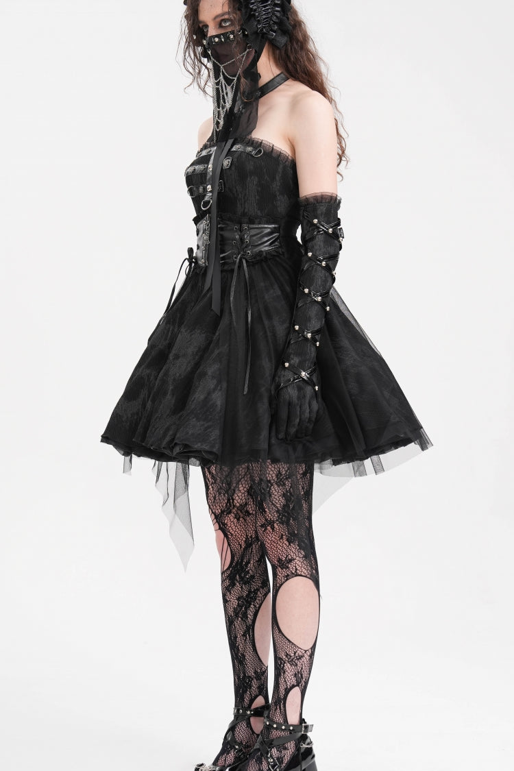 Subtly Elegant Dress with a Refined Vintage Look