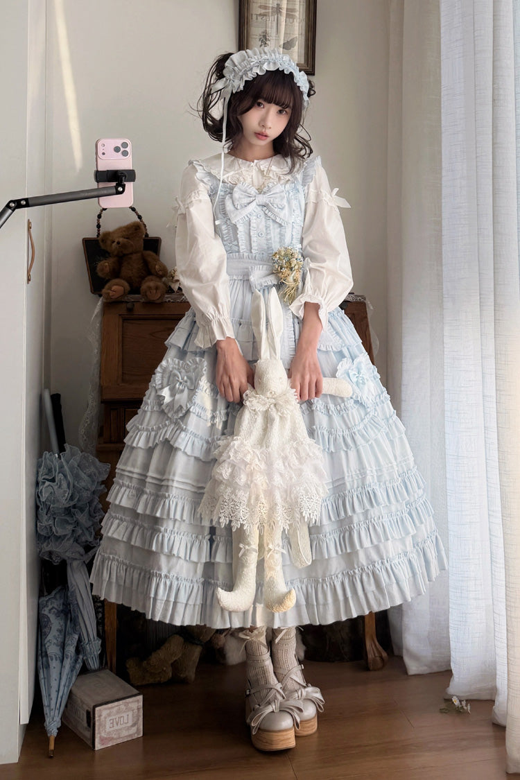 Subtly Elegant Dress with a Refined Vintage Look