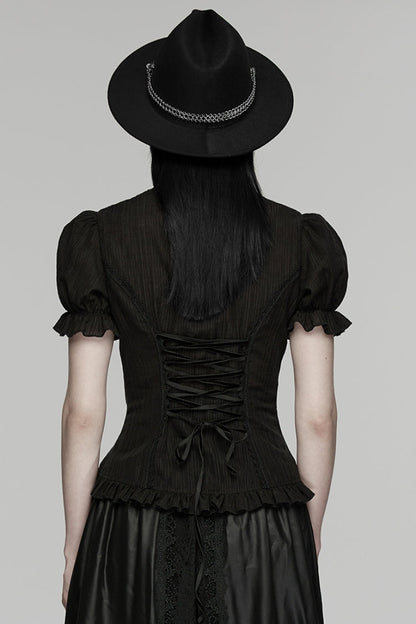 Beautifully Crafted Blouse in a Classic Style