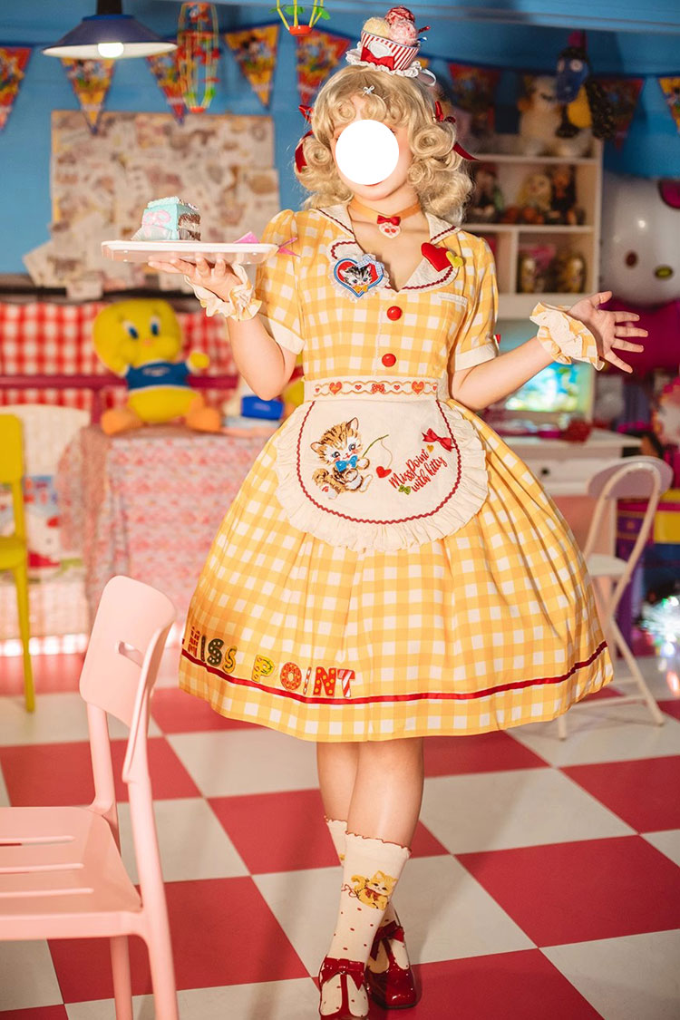 Vintage Style Dress with a Modern Fit