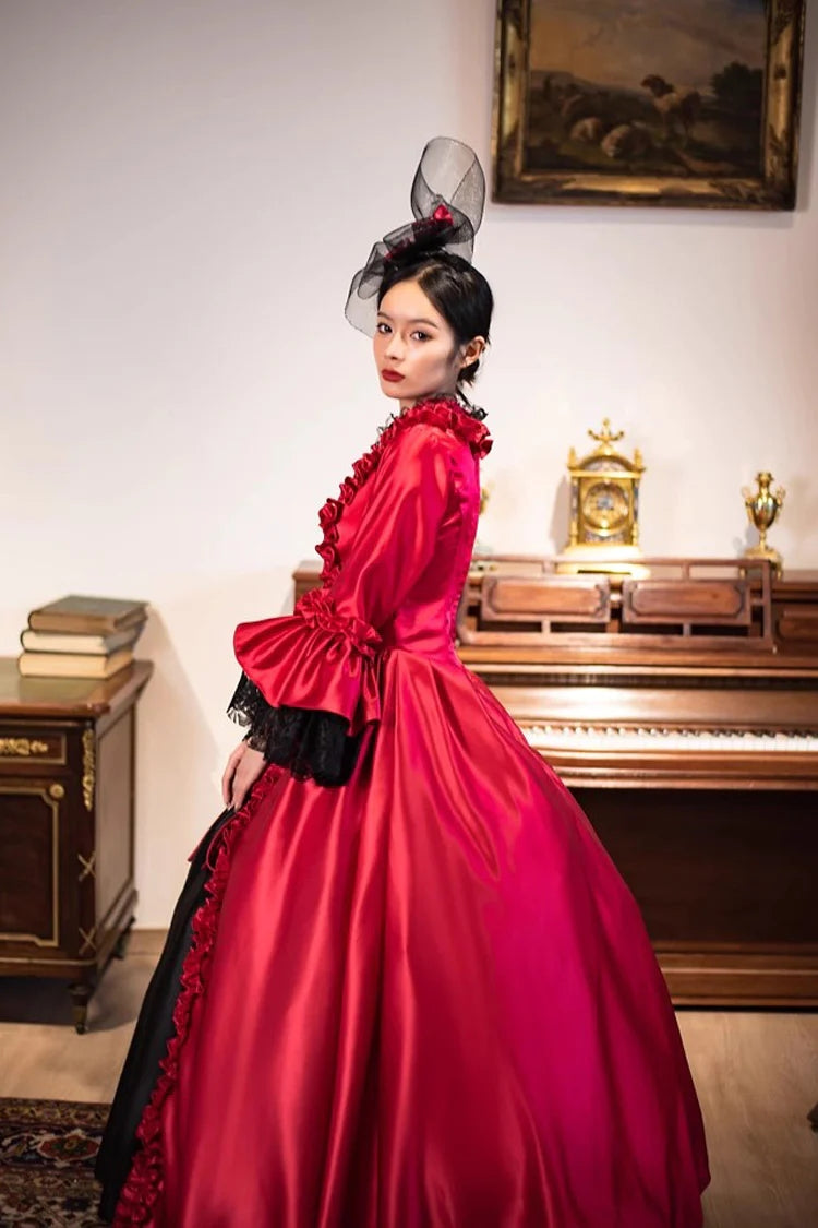 Vintage Style Dress with a Modern Fit