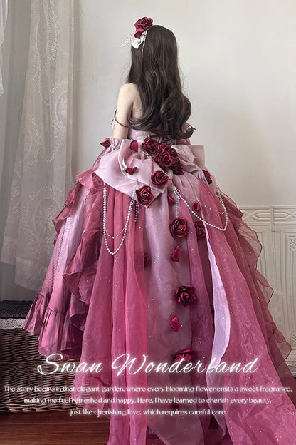 Subtly Elegant Dress with a Refined Vintage Look