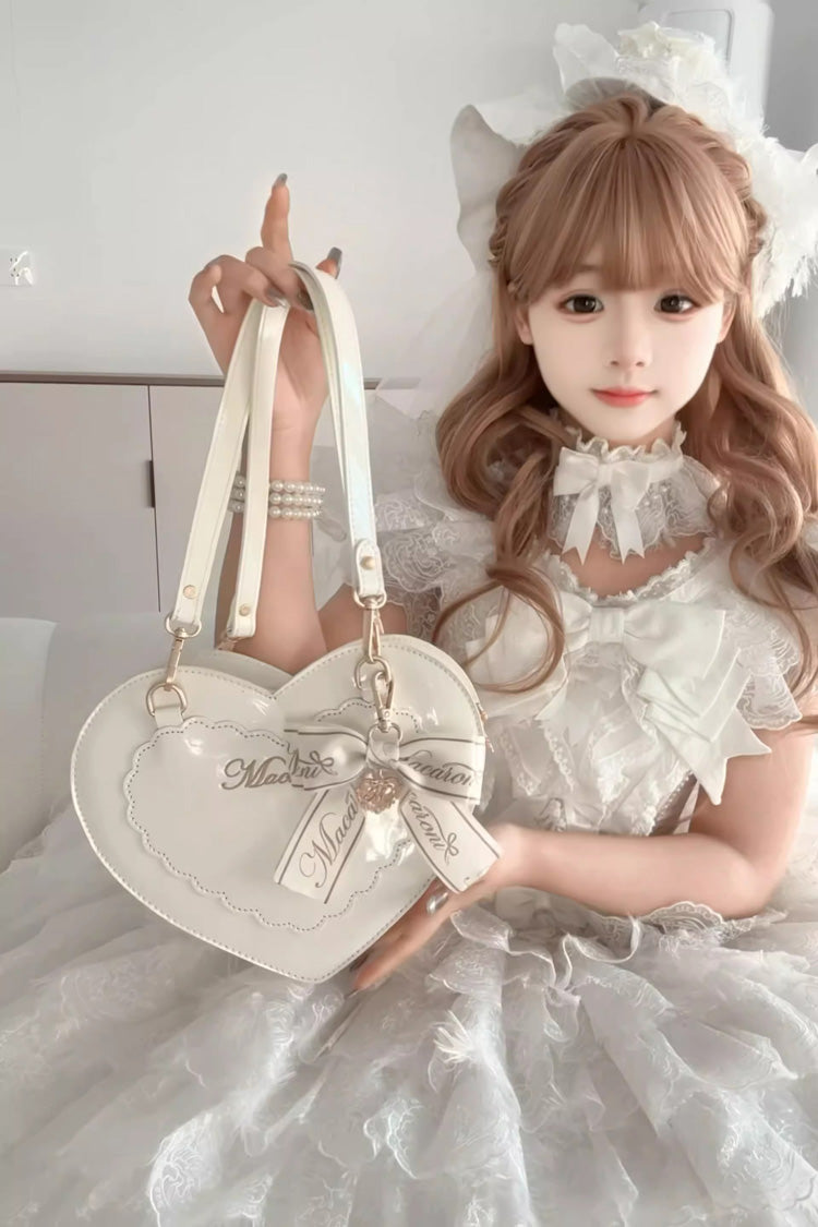 Classic Vintage Bag with a Flattering Fit