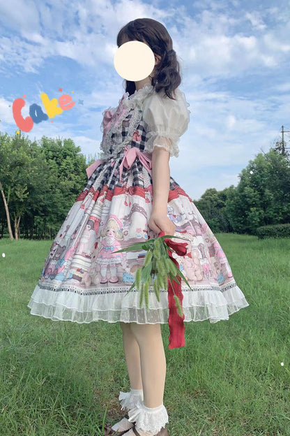 Subtly Elegant Dress with a Refined Vintage Look
