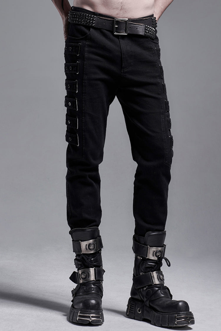 Thoughtfully Designed Pants in a Timeless Style