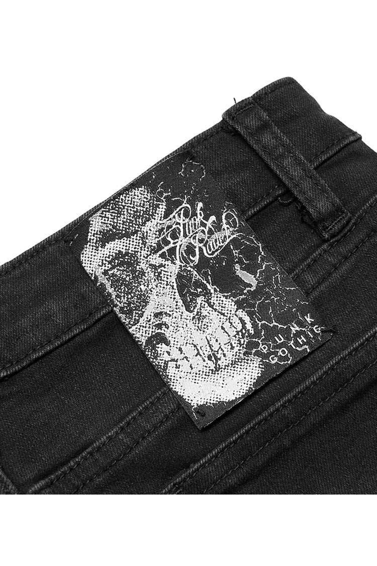 Thoughtfully Designed Pants in a Timeless Style
