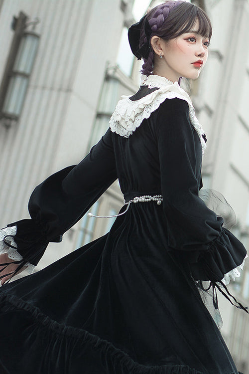 Vintage Style Dress with a Modern Fit