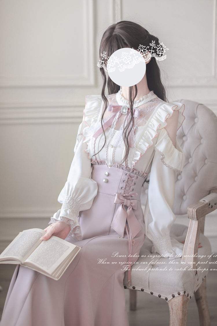 Subtly Elegant Dress with a Refined Vintage Look