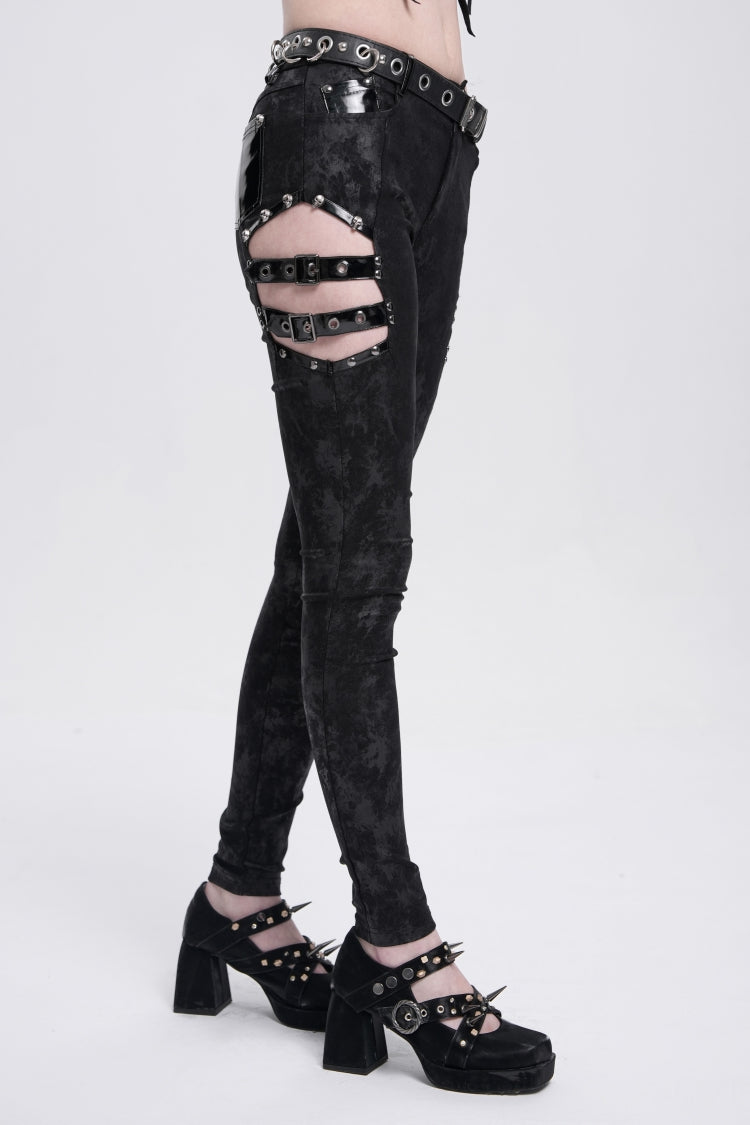 Sophisticated Pants with a Clean Classic Look