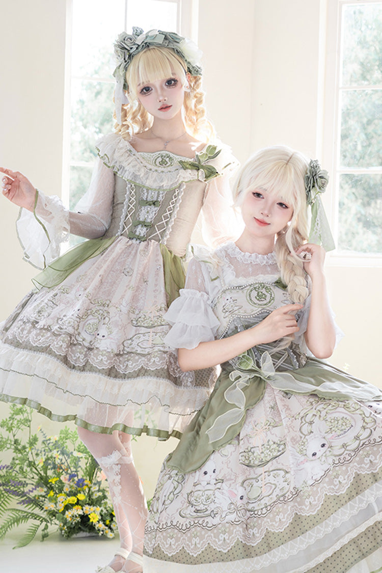 Subtly Elegant Dress with a Refined Vintage Look