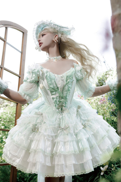 Beautifully Crafted Dress in a Classic Style
