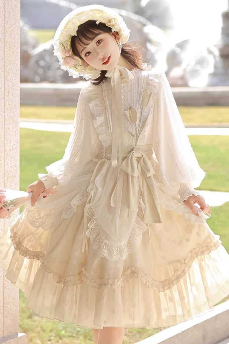 Classic Vintage Dress with a Flattering Fit