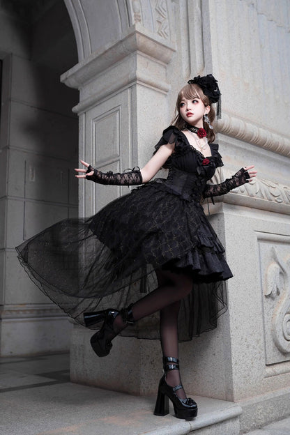 Beautifully Crafted Dress in a Classic Style