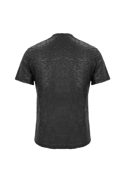Beautifully Crafted T-Shirt in a Classic Style