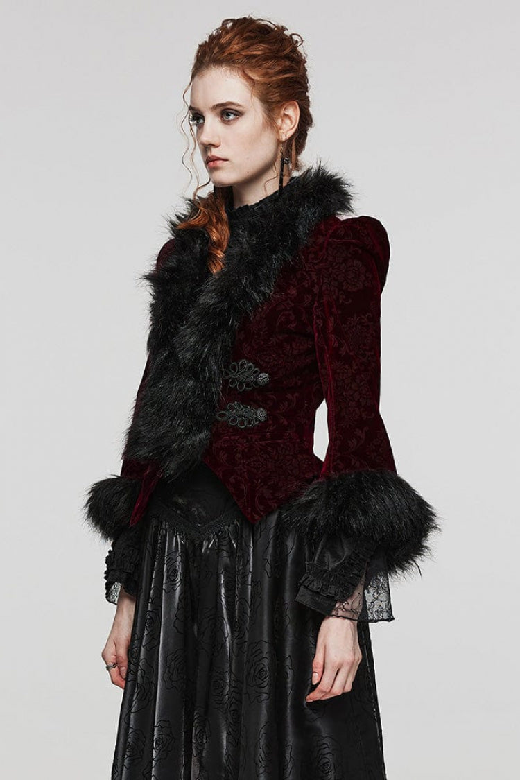 Beautifully Finished Coat in a Timeless Design