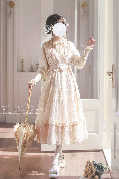 Vintage Style Dress with a Modern Fit