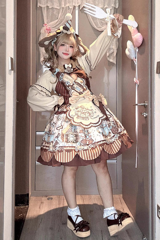 Finely Styled Dress with a Classic Vintage Look