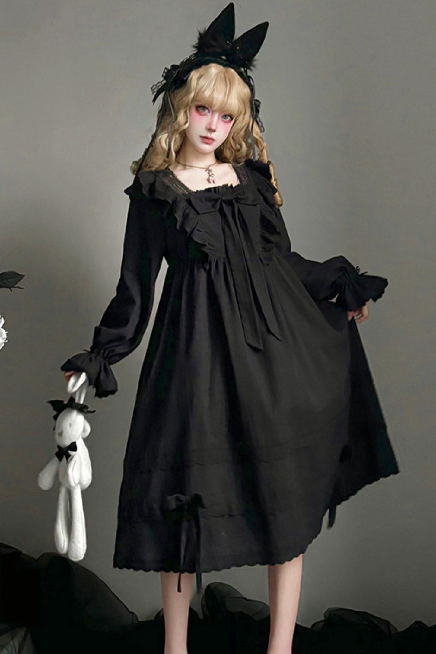 Lace Ribbon Gothic Princess Dress