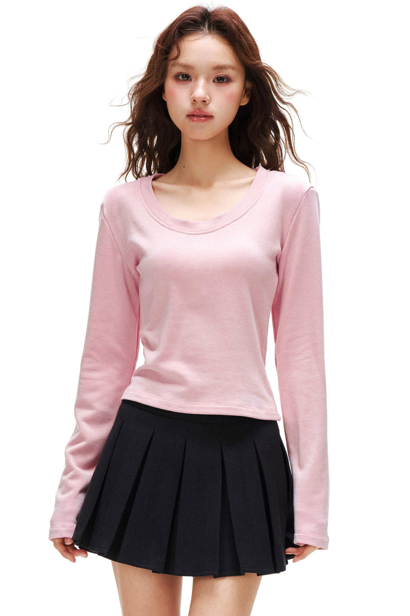 Open-neck Slim Top