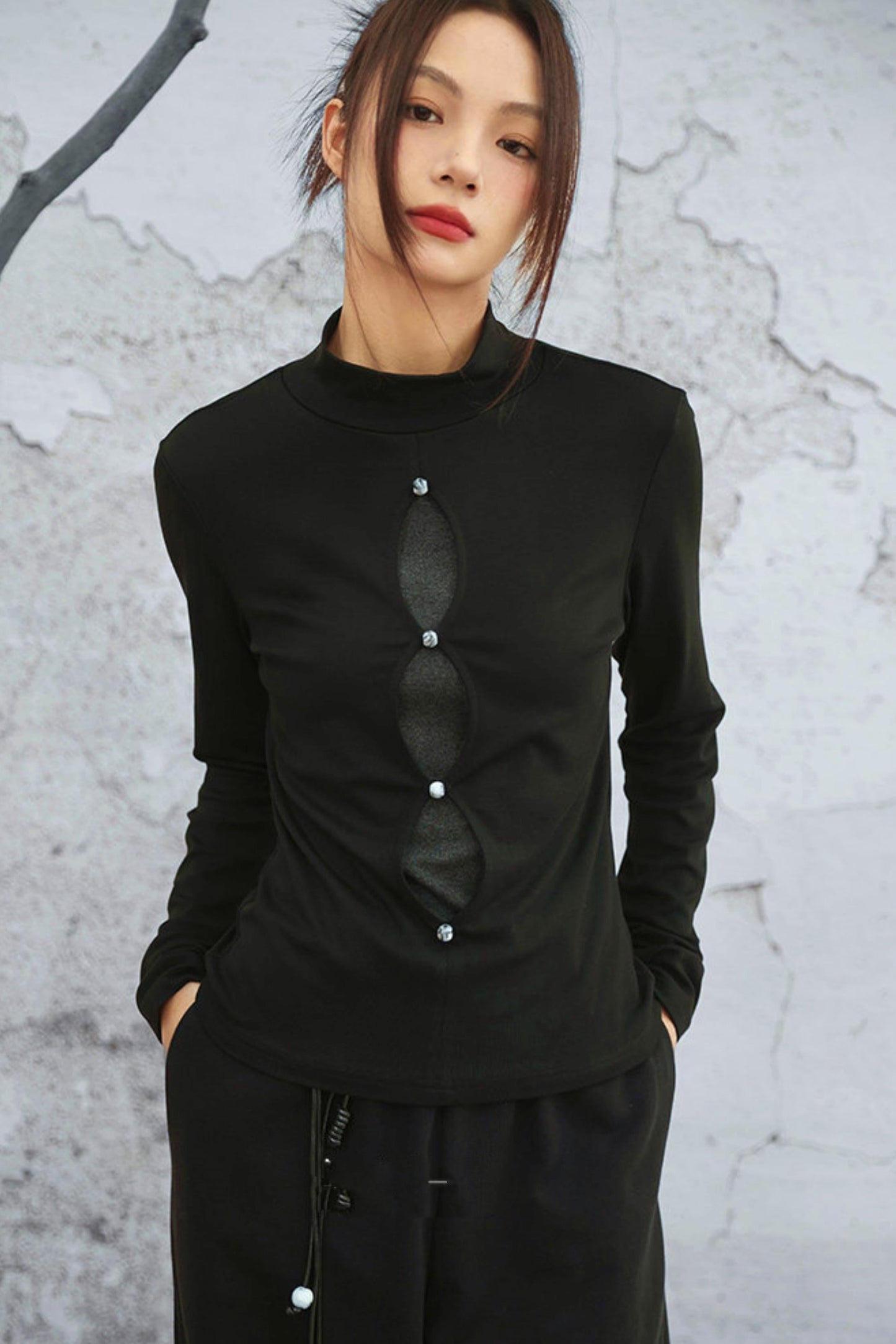 Mode Cutout Top