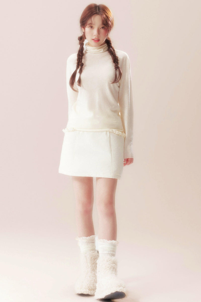 White Dream Island Wool Top