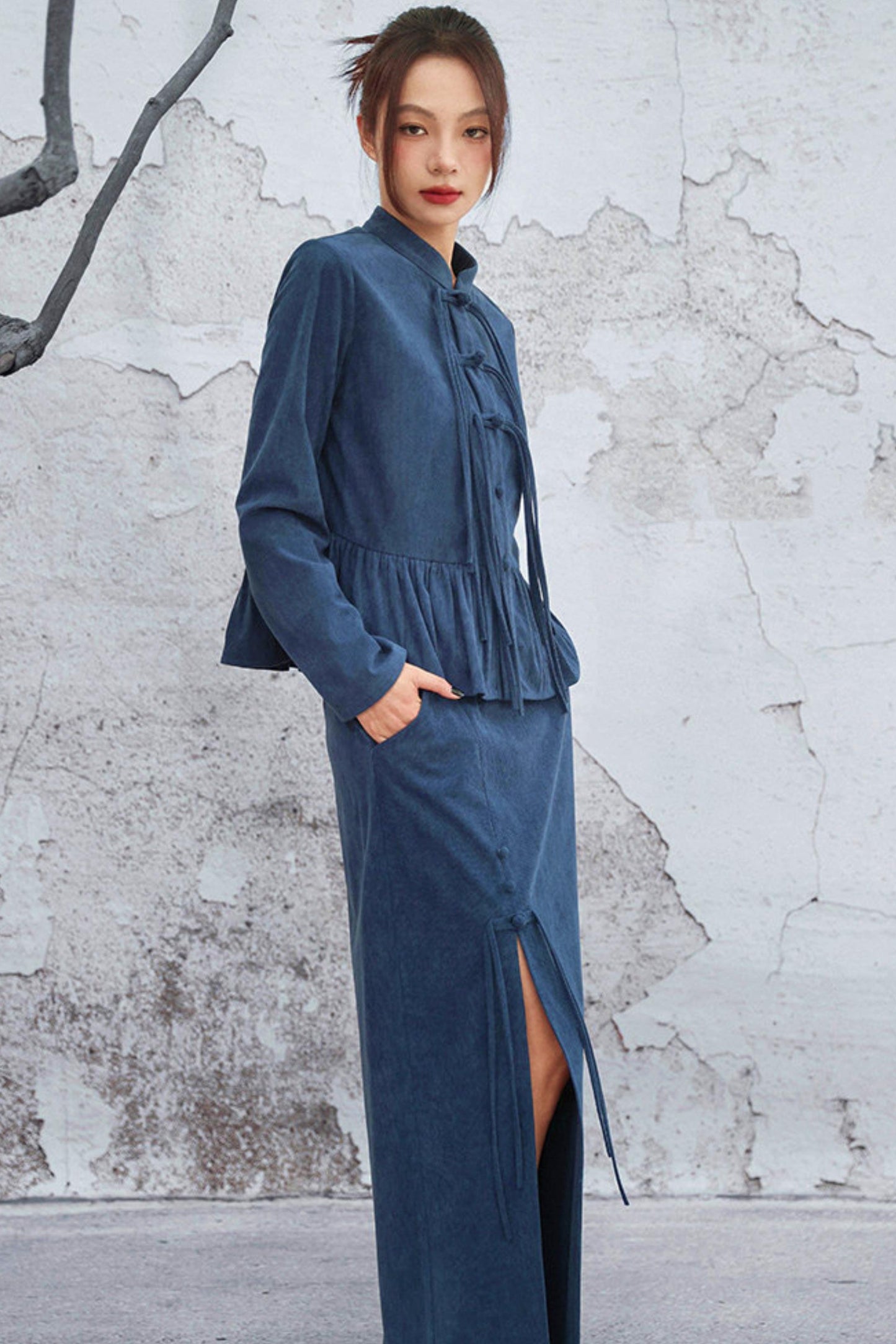 Chinese-style Flare Top + Slit Skirt