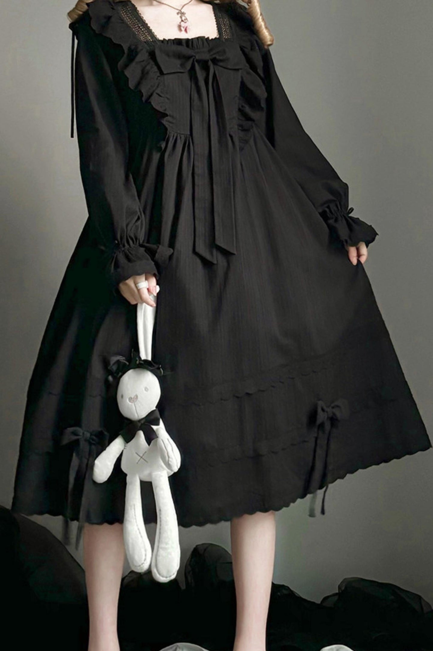 Lace Ribbon Gothic Princess Dress