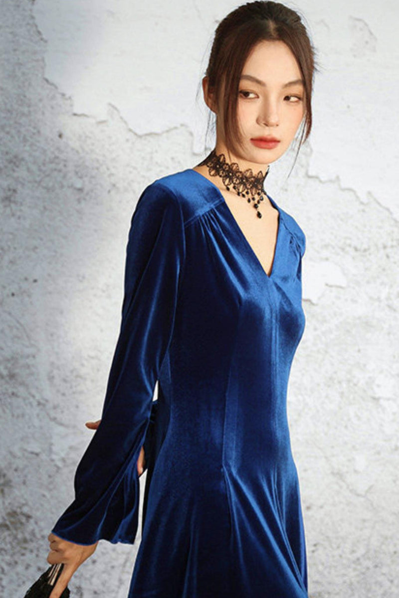 Deep Buoy Neck Velvet Dress
