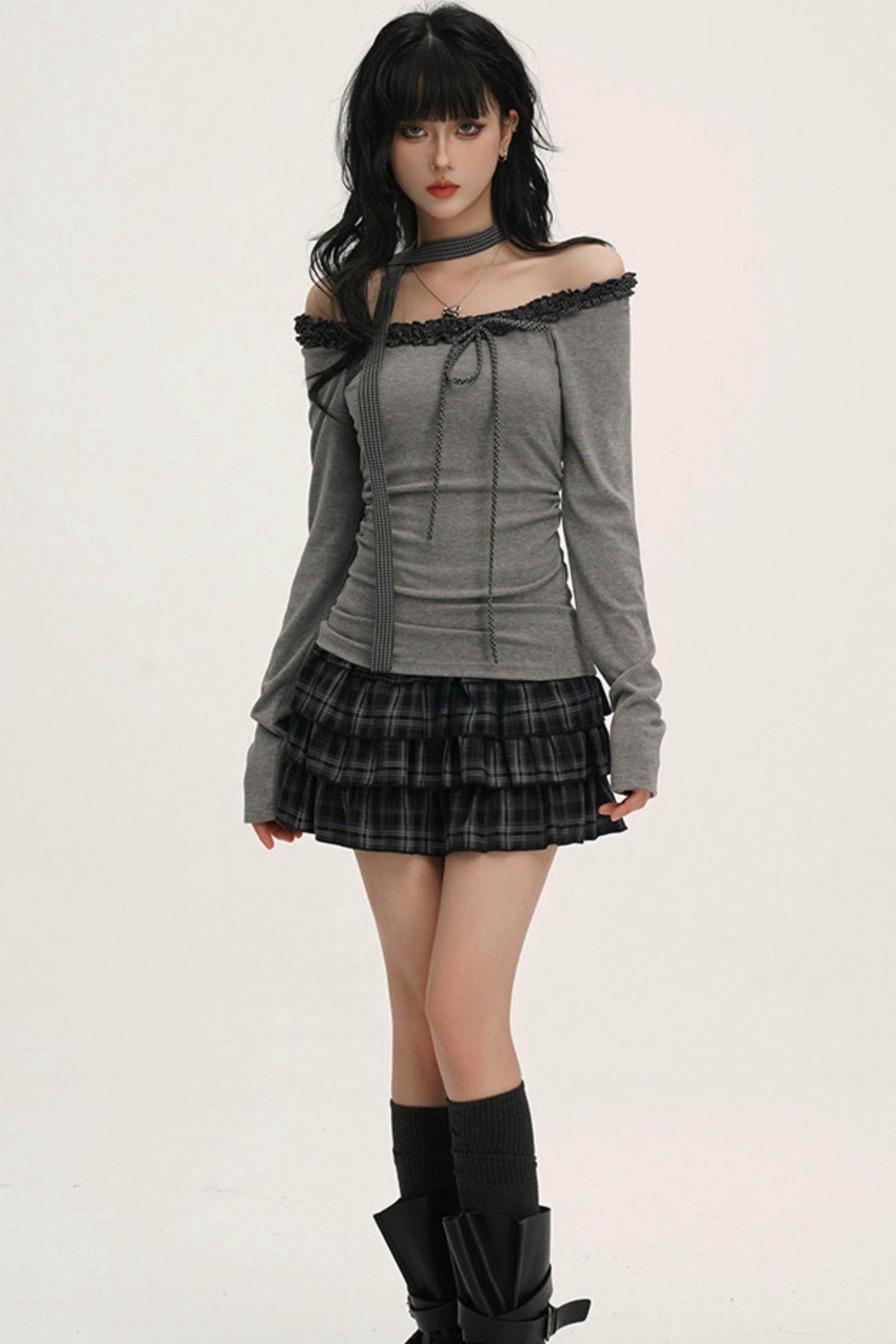 Off-shoulder Ruffle Ribbon Top (with Skinny Long Scarf)