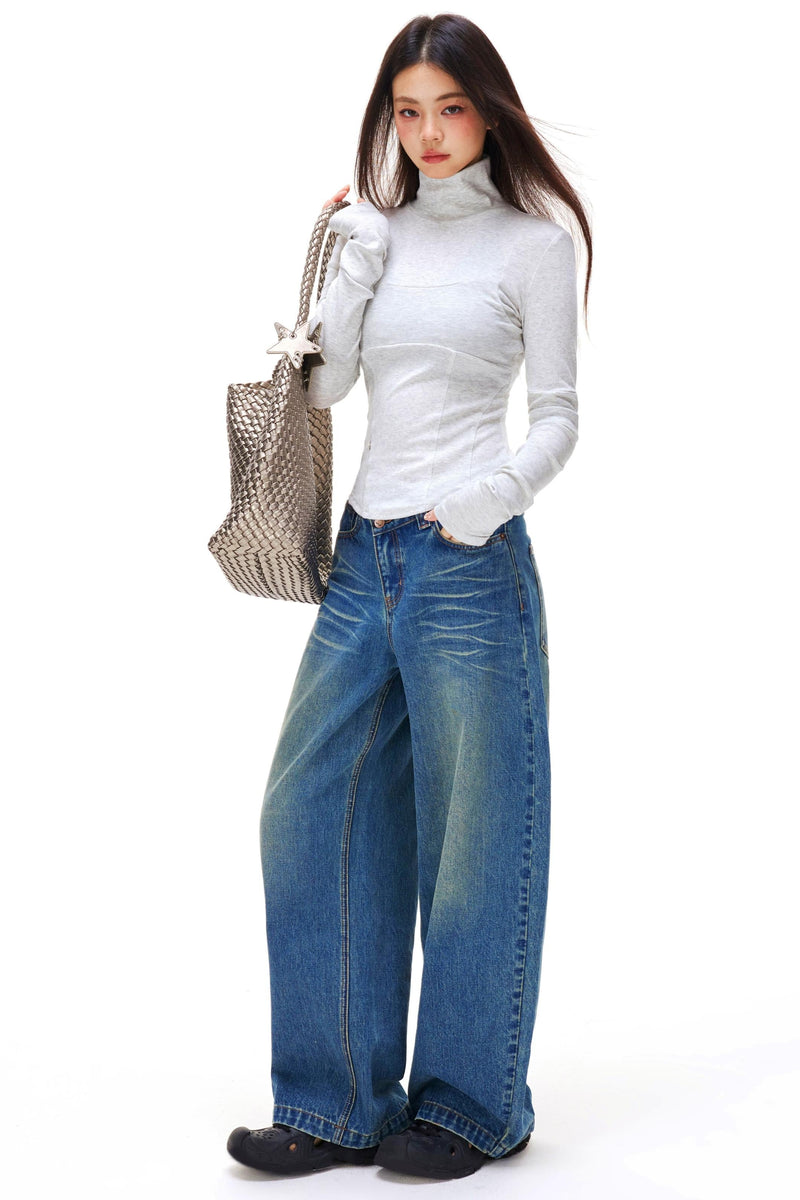 Slim Base Turtle Neck Top