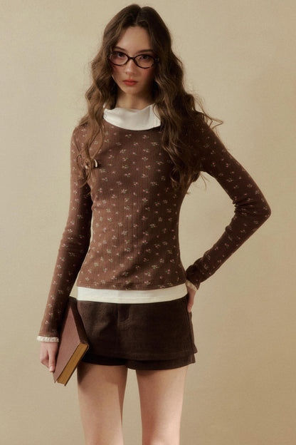 Tight Turtleneck Top