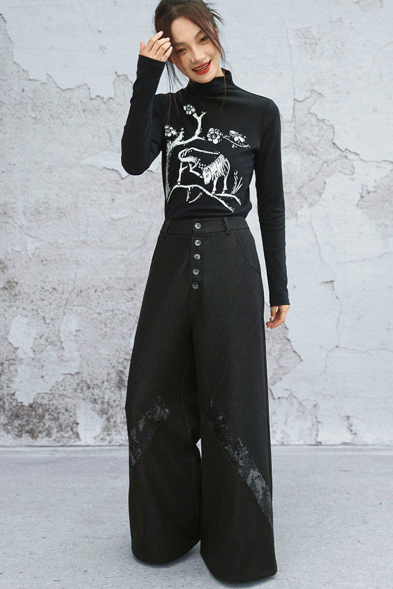 Artistic Knit Slim Fit Top