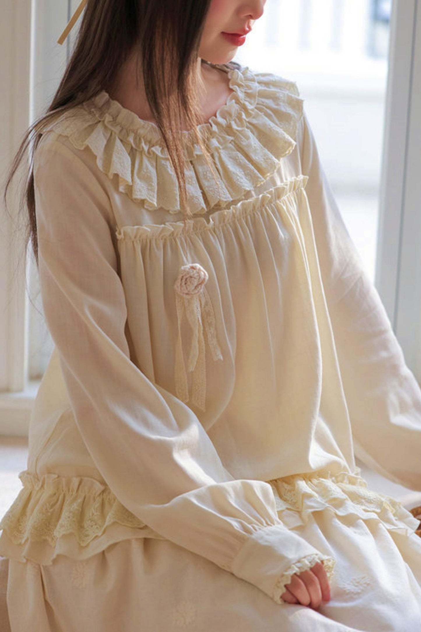 Sweet Lace Trim Blouse