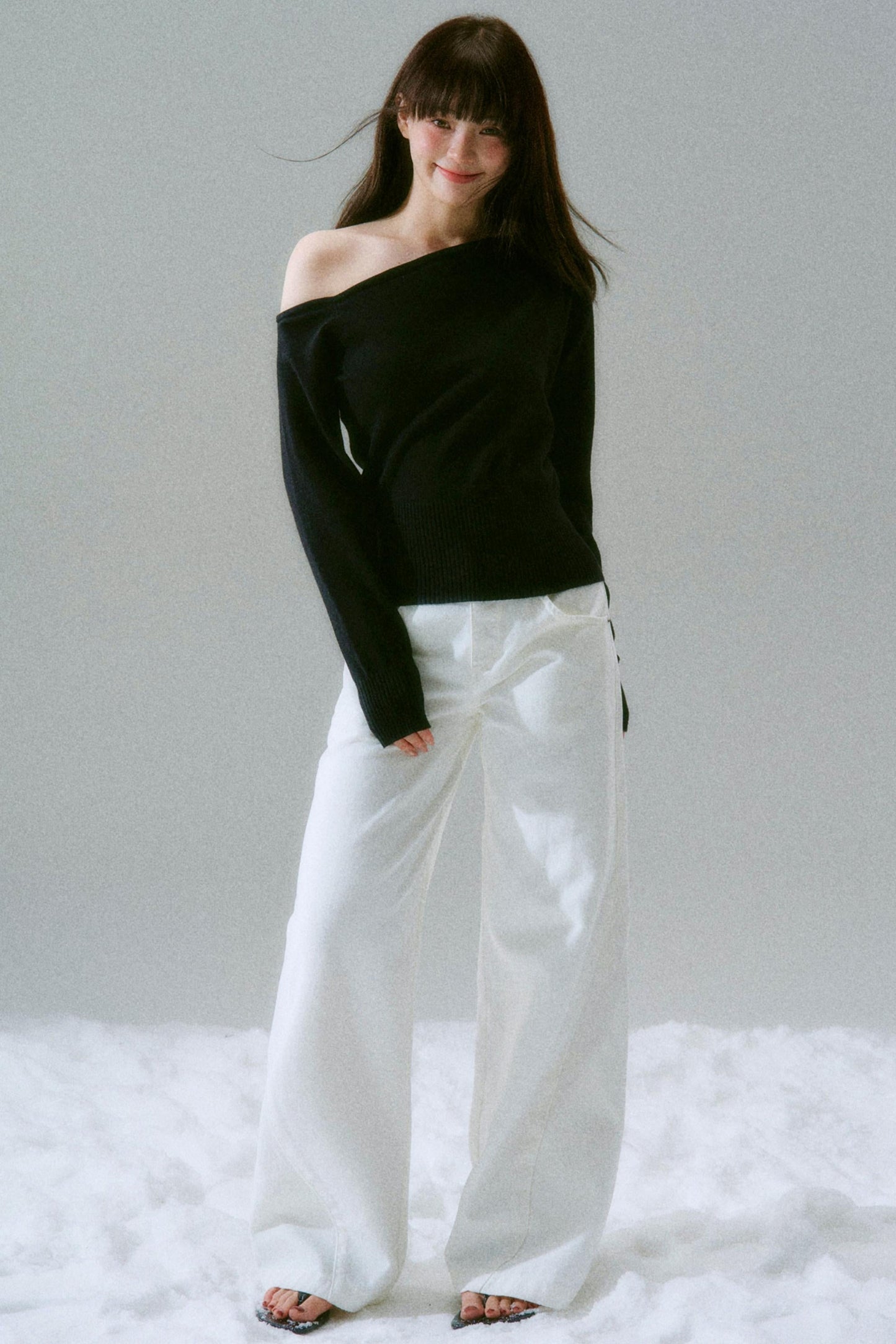 Asymmetrical One-shoulder Top