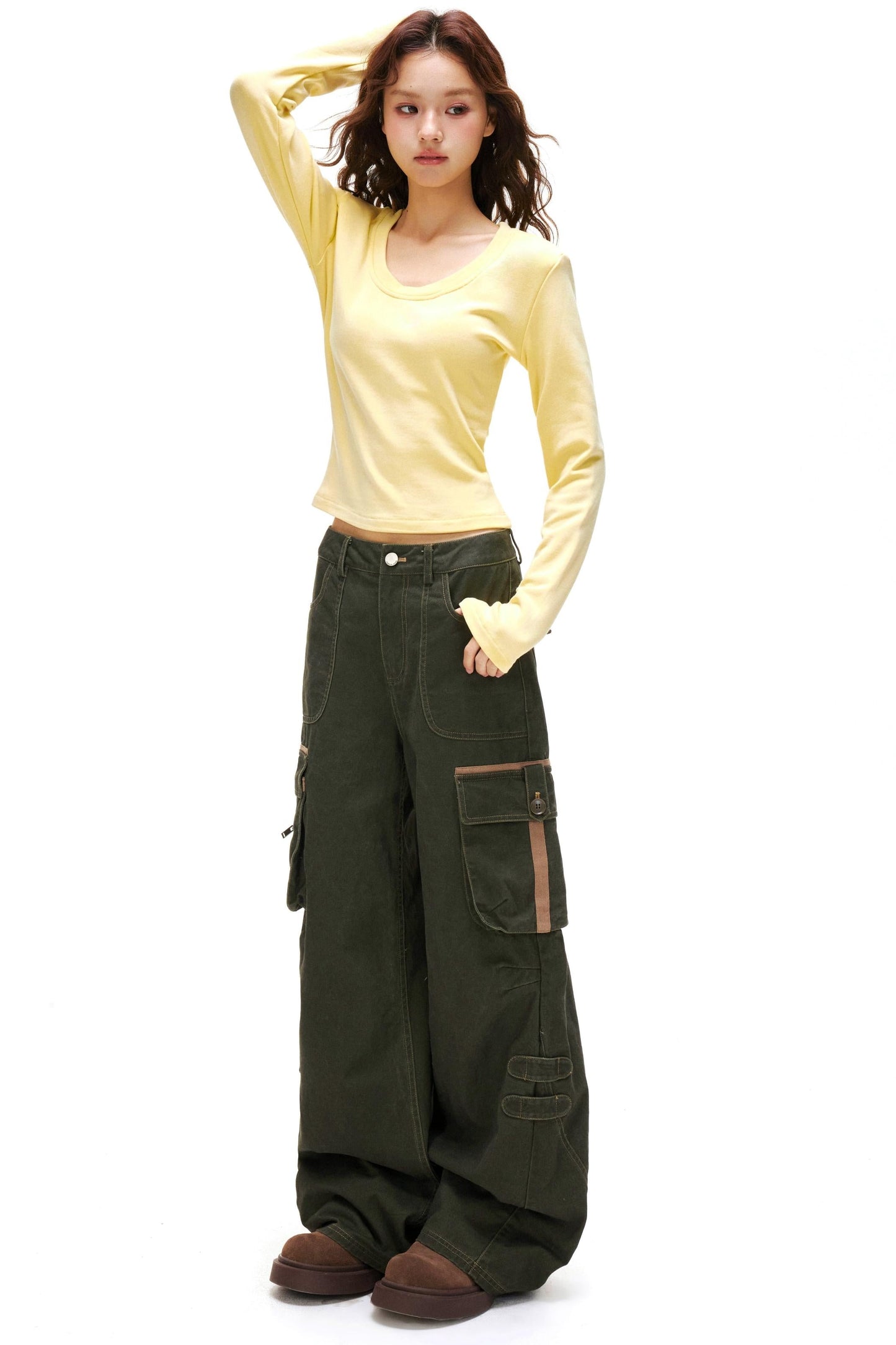 Open-neck Slim Top