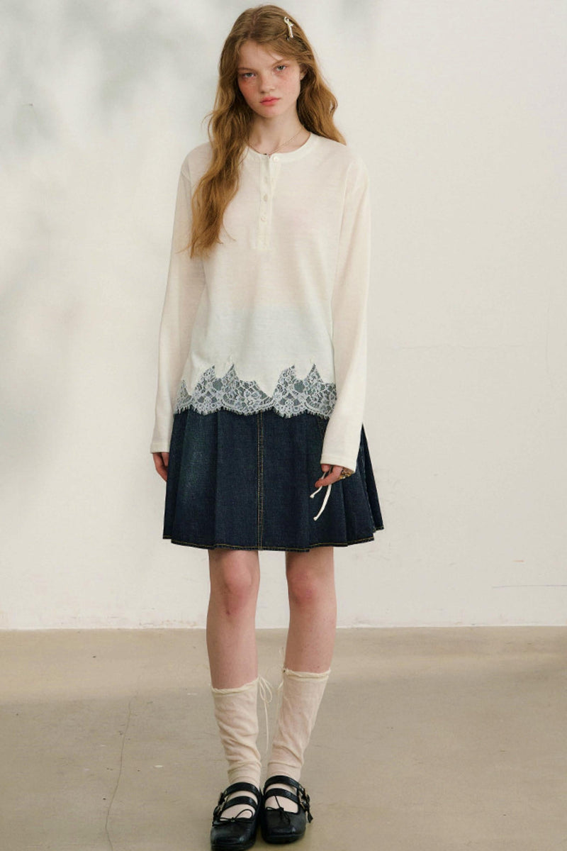 Swinging Silhouette Lace Blouse