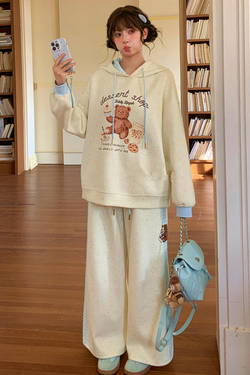 Bear Print Hooded Sweatshirt