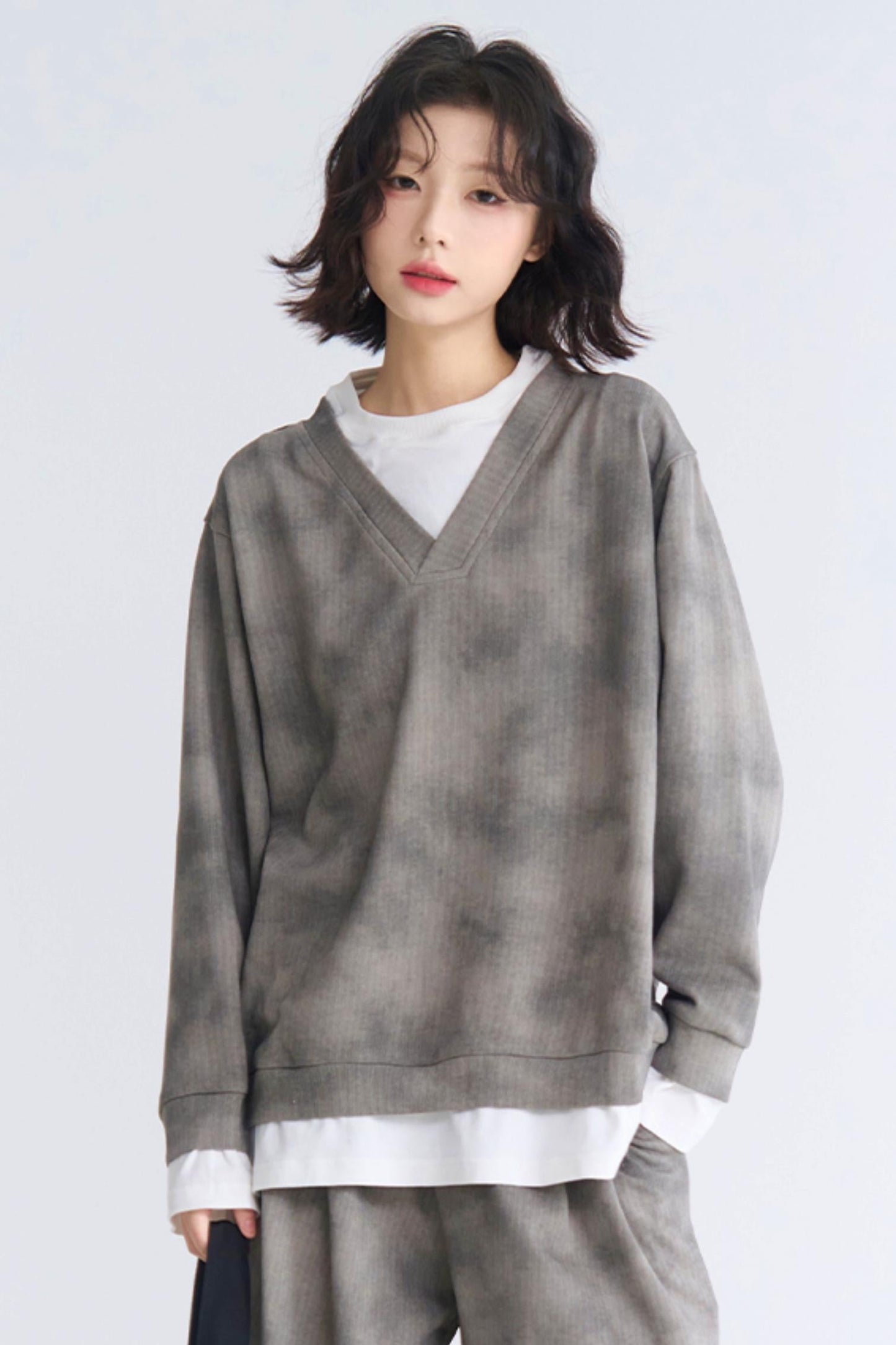 Museum Style Relaxed Top + Loose Pants