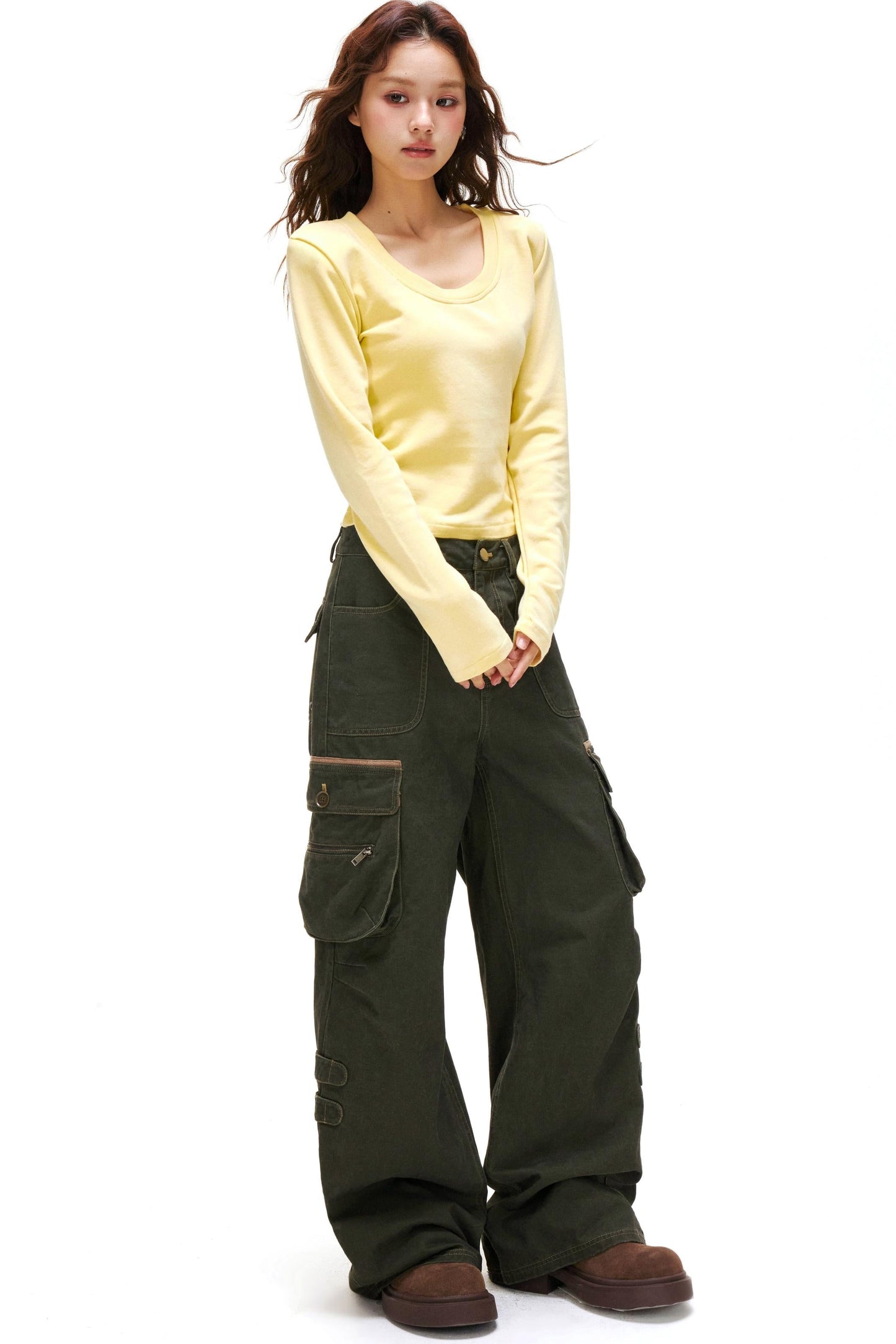 Open-neck Slim Top
