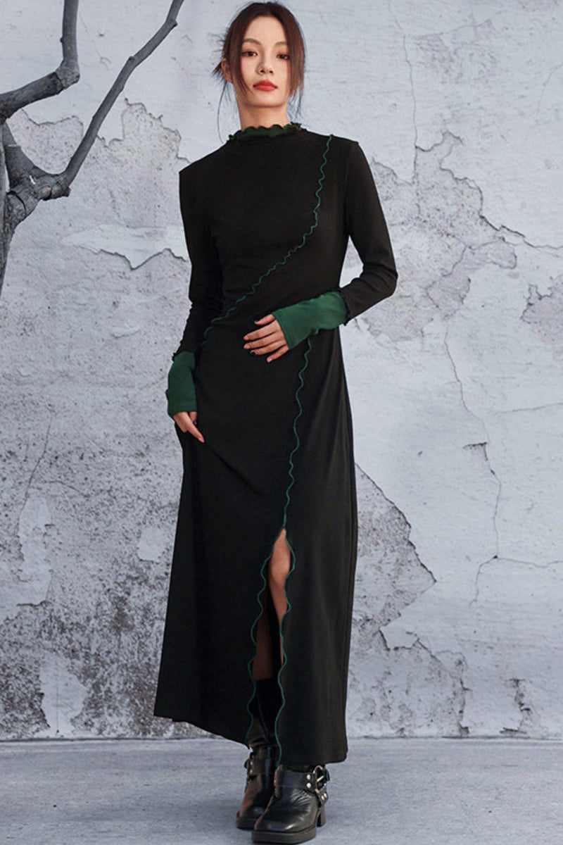 Dark Mode Mellow Dress