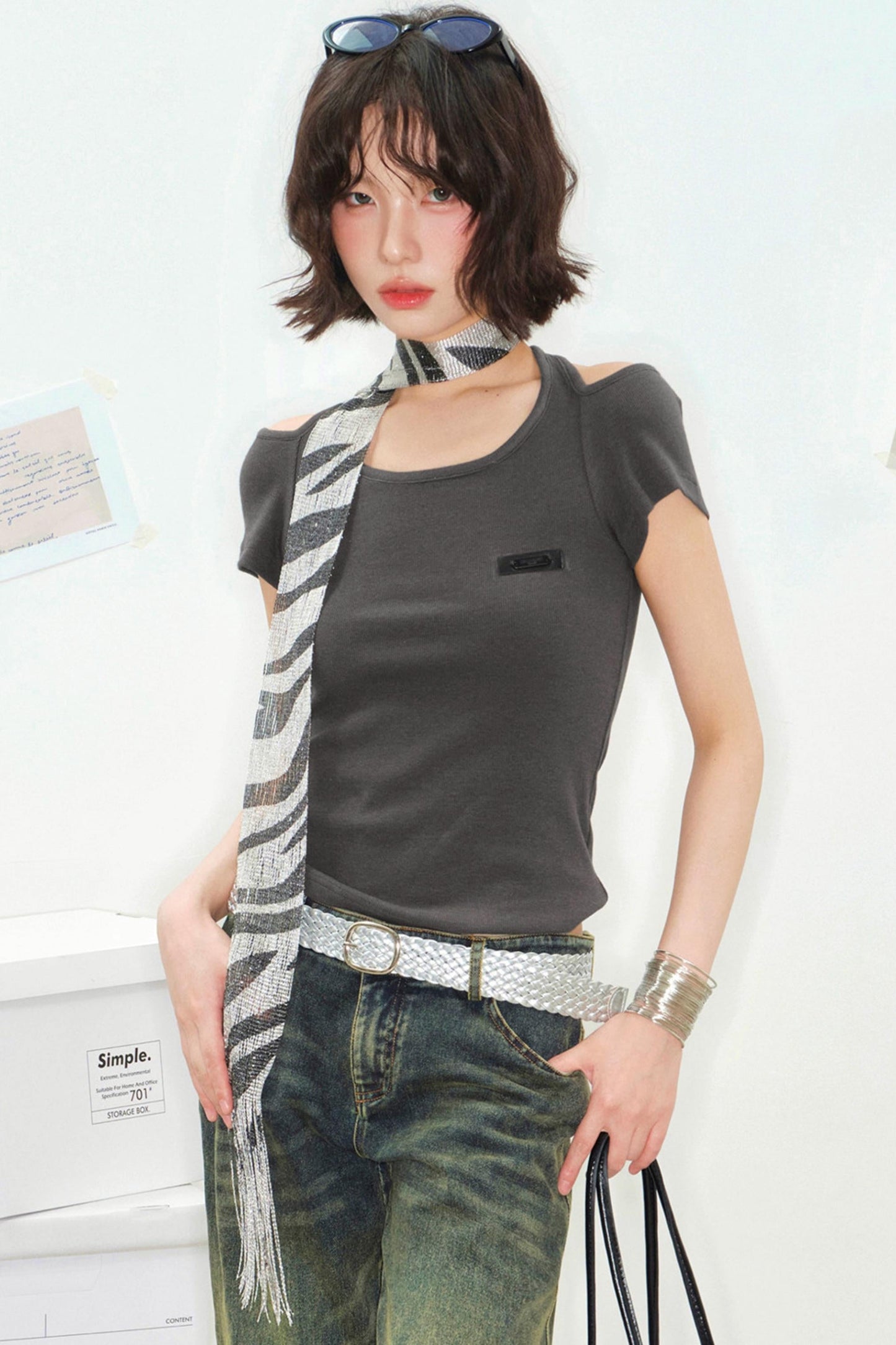 Heartwarming Off-shoulder Top