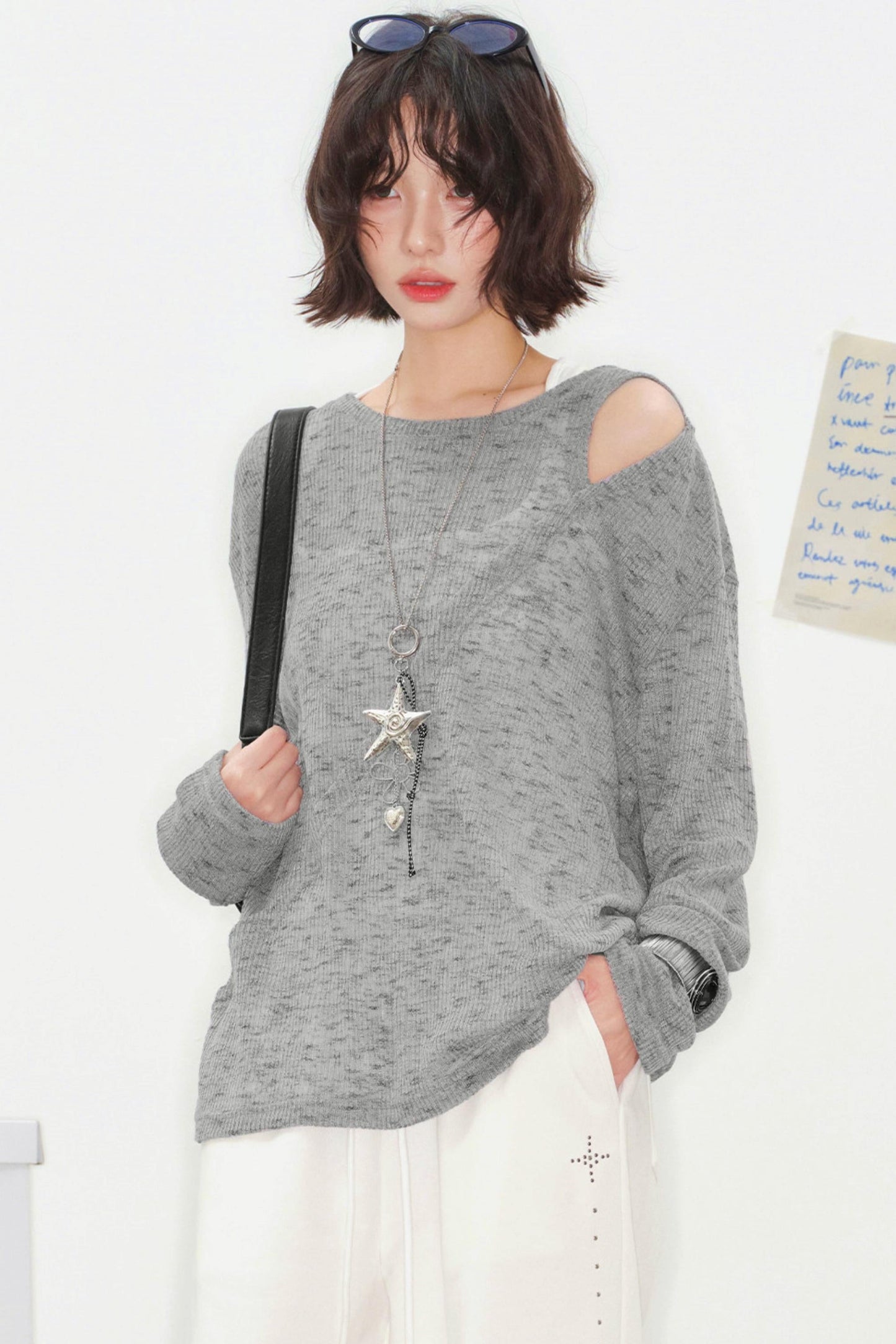 Mode Sheer Loose Off-shoulder Top