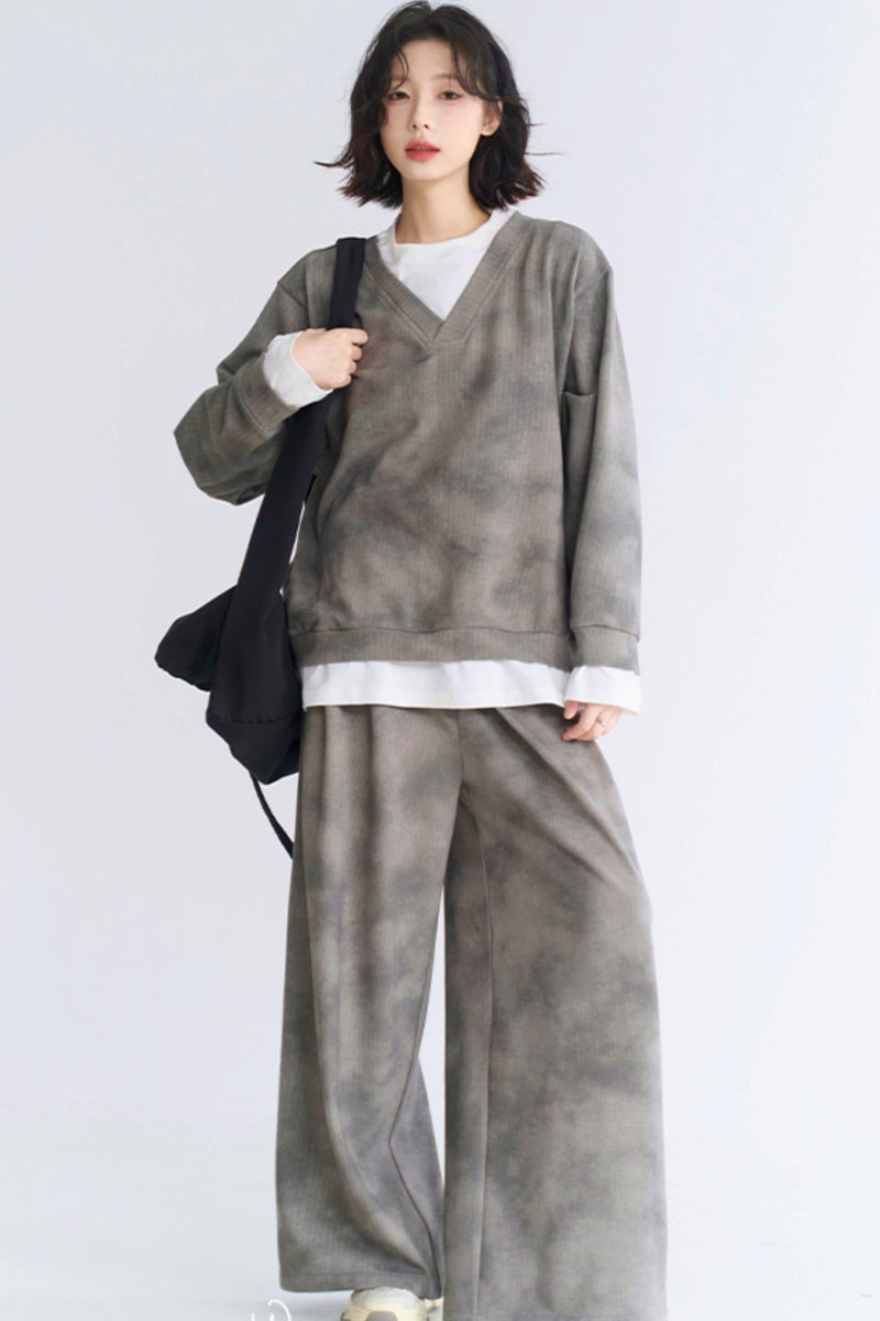 Museum Style Relaxed Top + Loose Pants